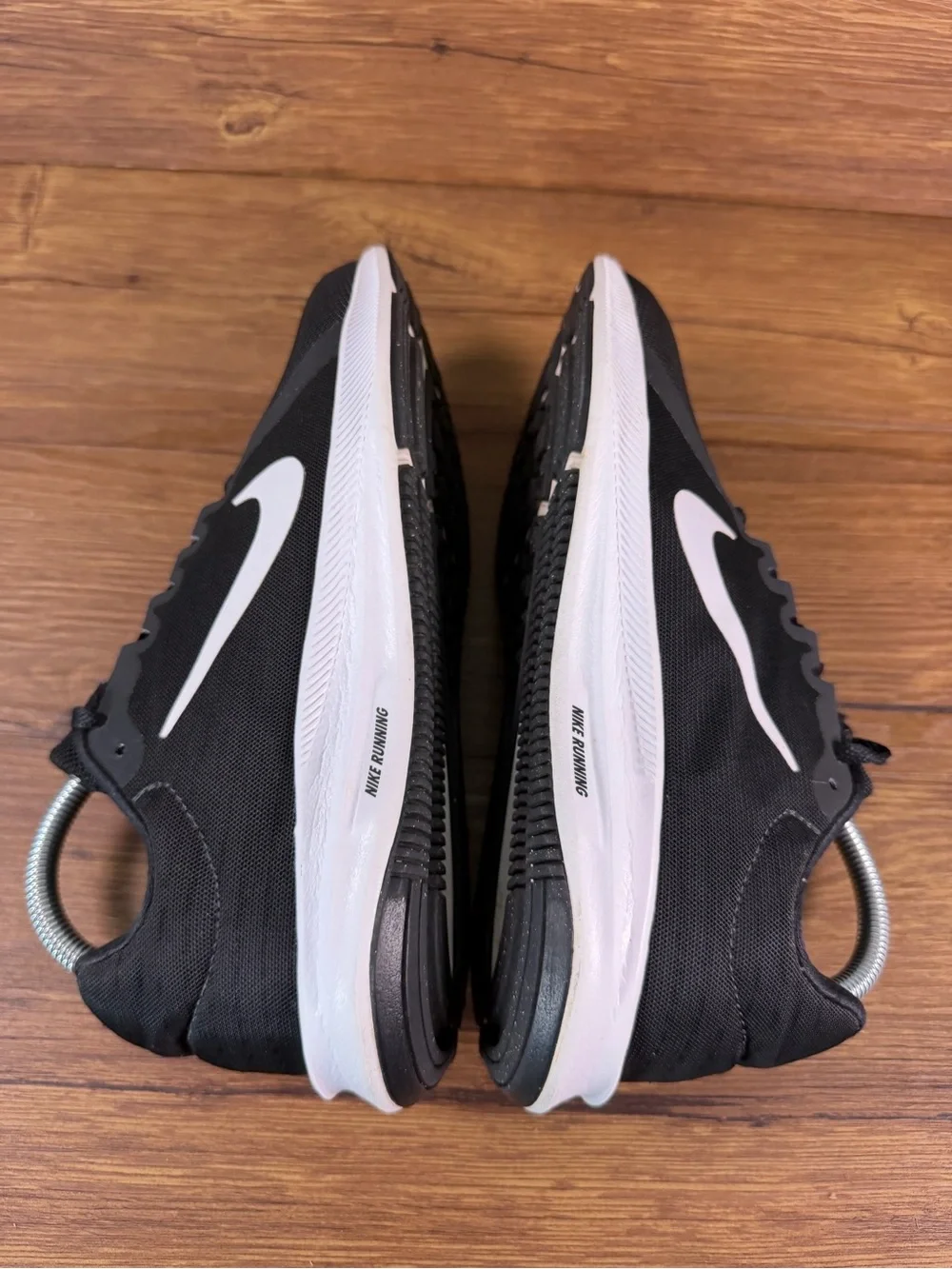 Nike Downshifter 8 Running Shoes Women’s Size‎ 8.5 Sneakers
